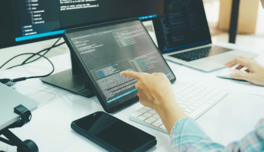 信创生态圈扩容:厂商联盟如何推动“兼容适配”与“标准统一”